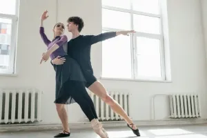Co daje regularna nauka tańca